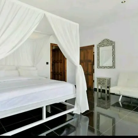 Villa Casablanca Ibiza Cala Llenya (Ibiza)